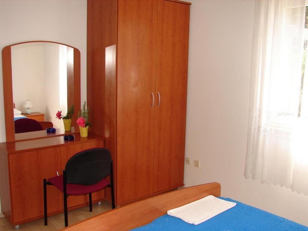 Apartments Magda Supetar Quarto foto